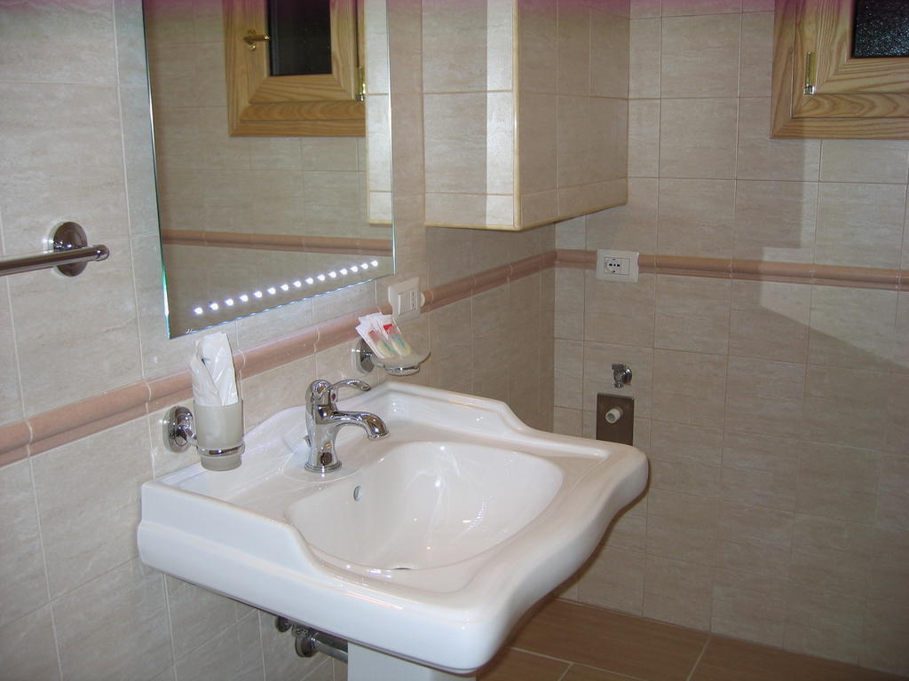 Federica'S Suite Home Ρώμη Δωμάτιο φωτογραφία